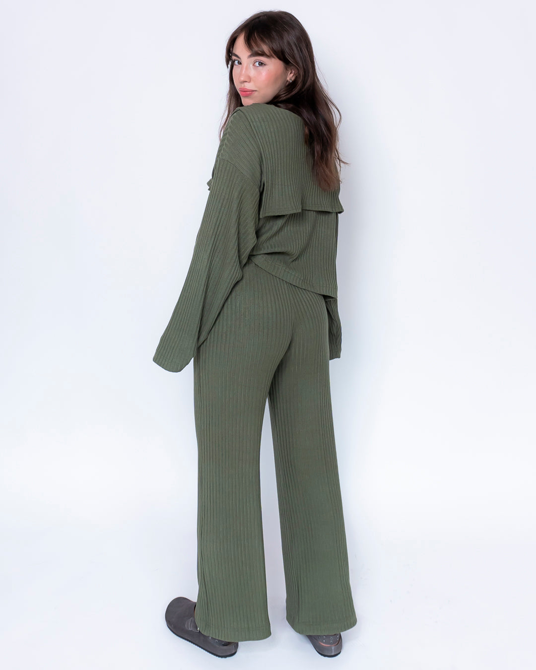 pantalón flora caqui