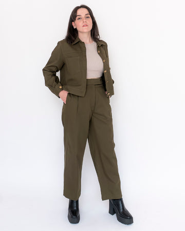 pantalón luz caqui