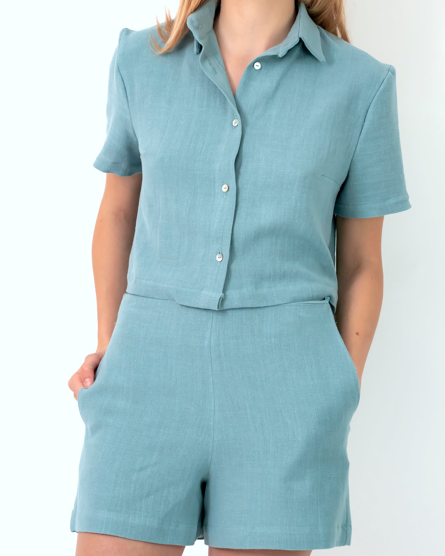 short larita aguamarina