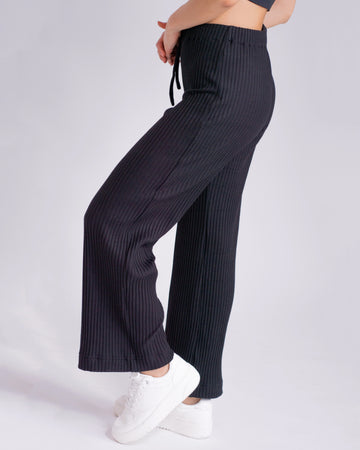pantalón flora negro