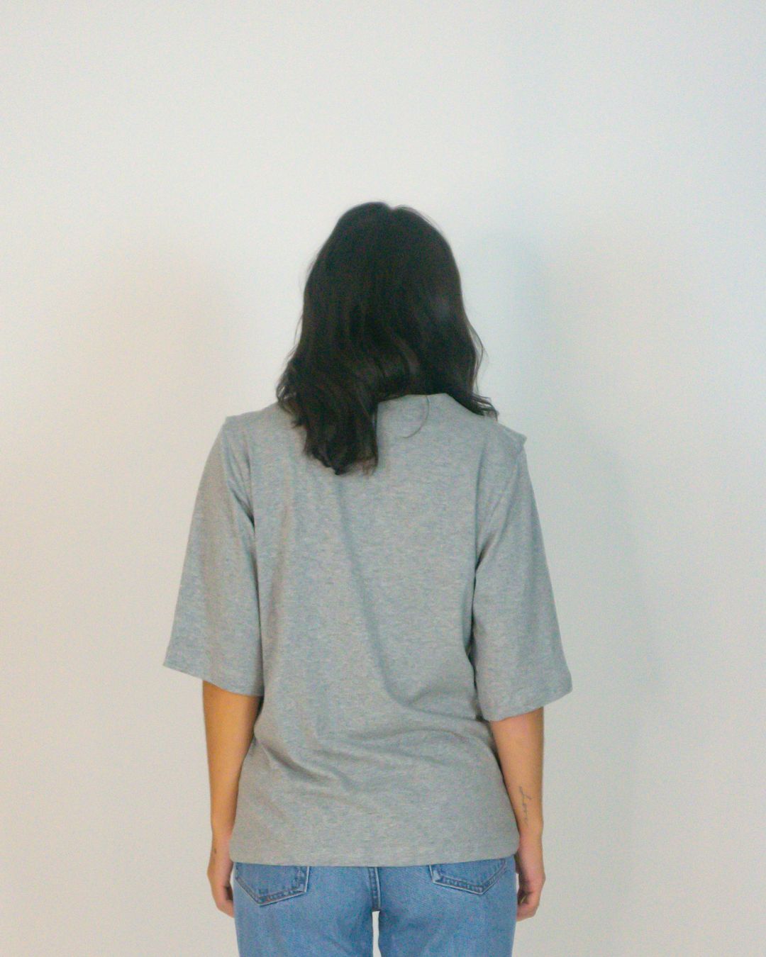 camiseta eda gris