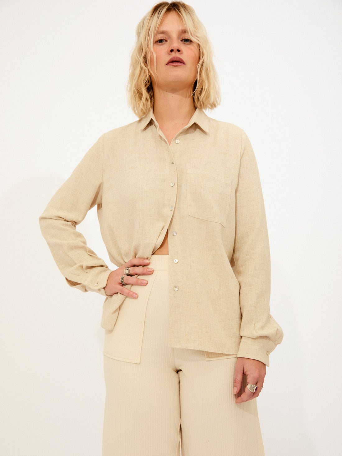 camisa nova large crudo + pantalón mia crudo