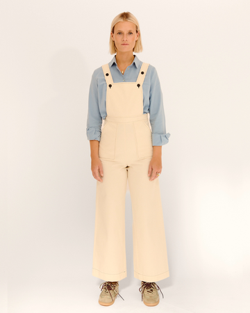 camisa nova celeste + peto sira crudo