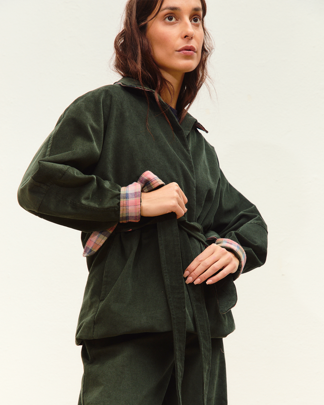 chaqueta lía pana verde botella