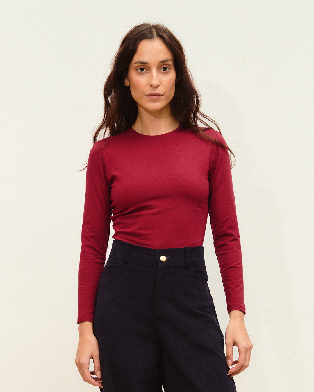top dalia burdeos + pantalón noa pana navy