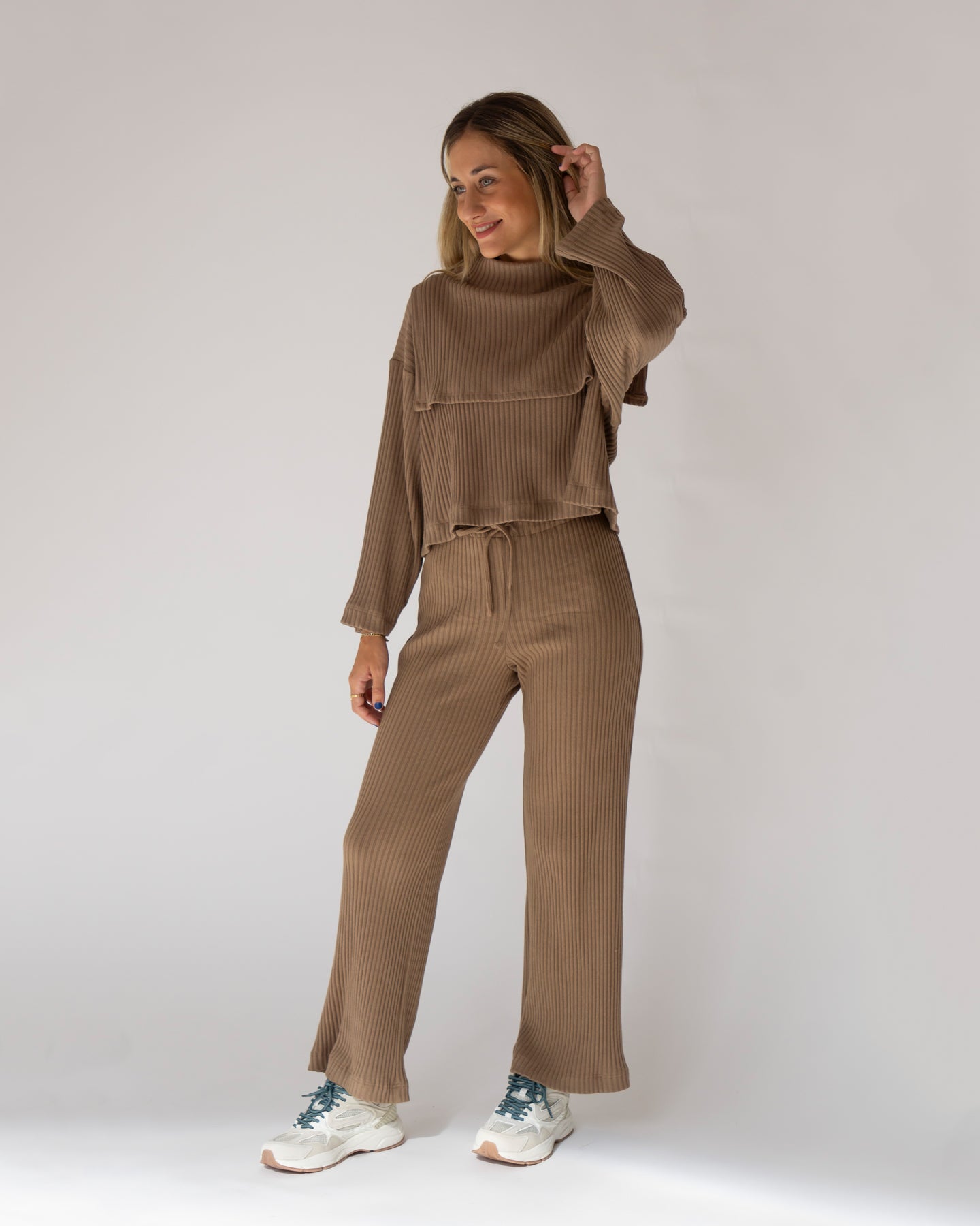 khaki flora pants