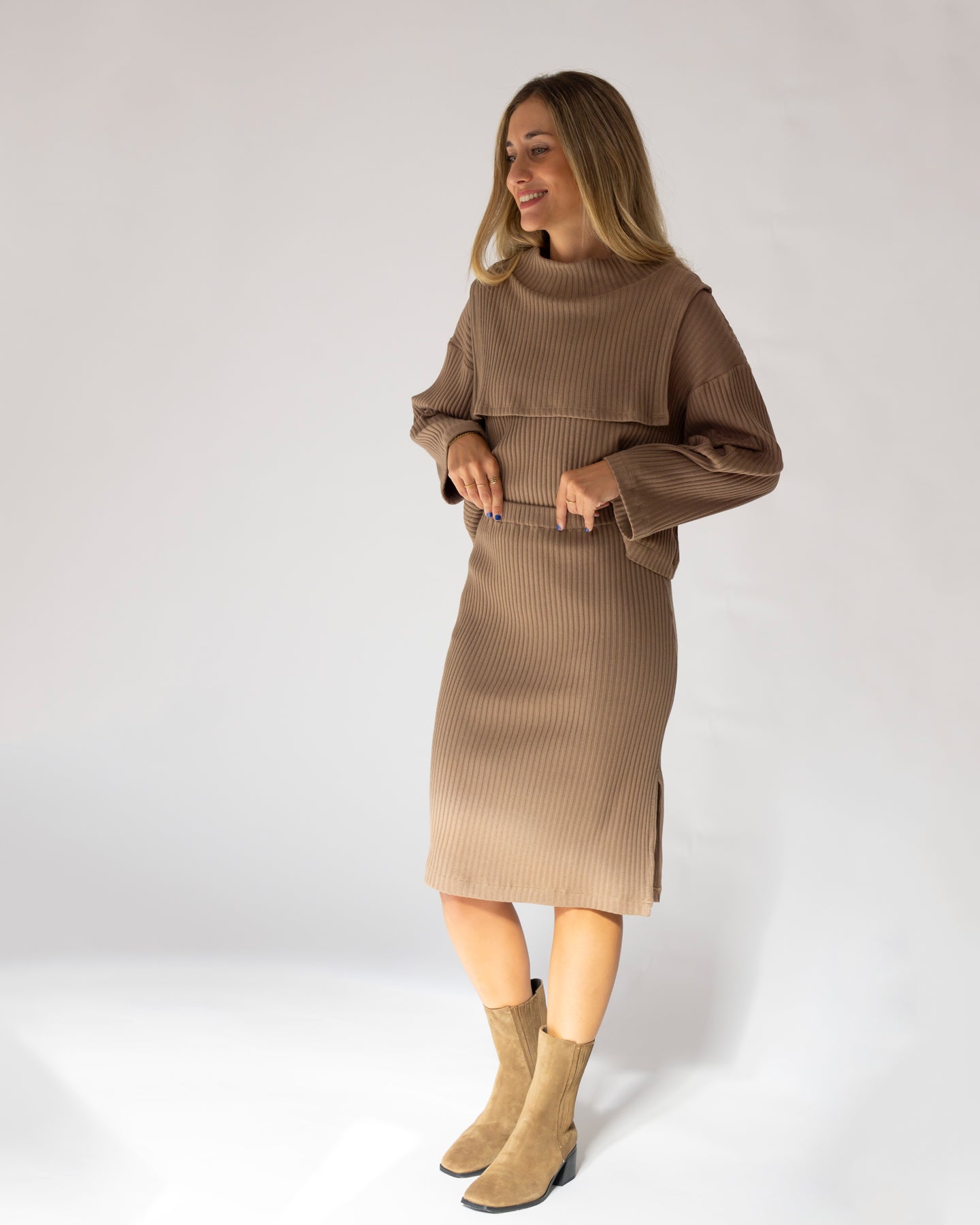 jersey ágata camel + falda gaia camel