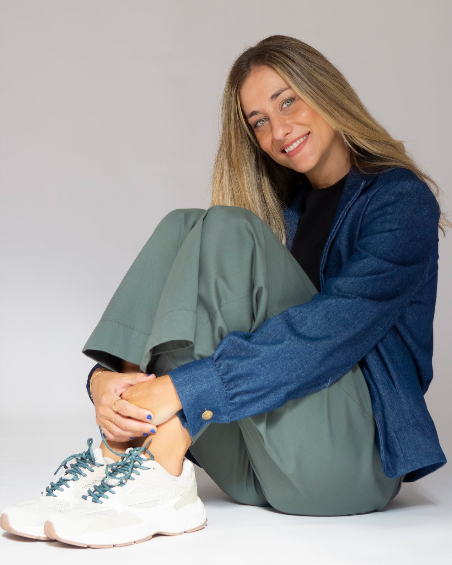 chaqueta iria denim + pantalón scout