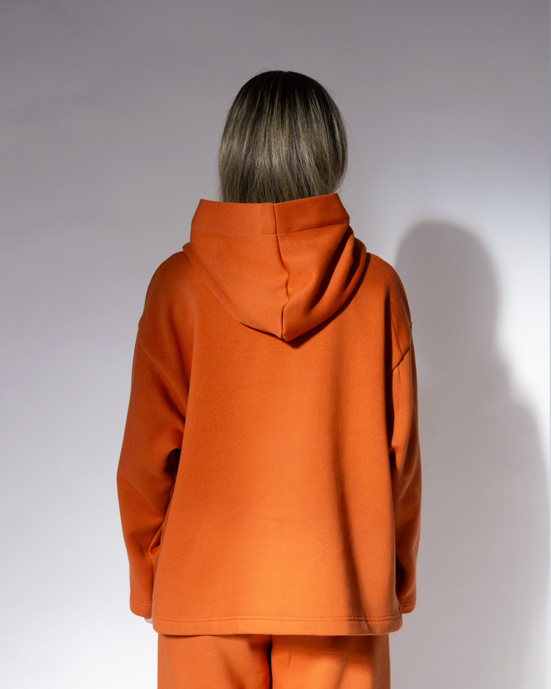 sudadera leo naranja