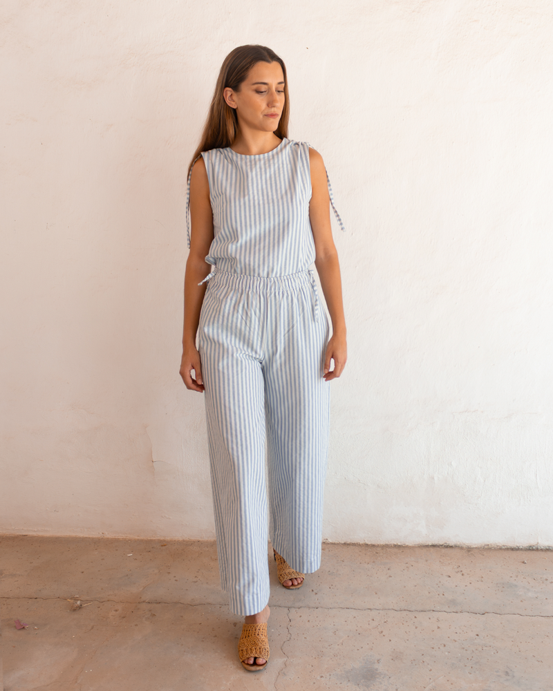 blusa olia + pantalón scout bruma